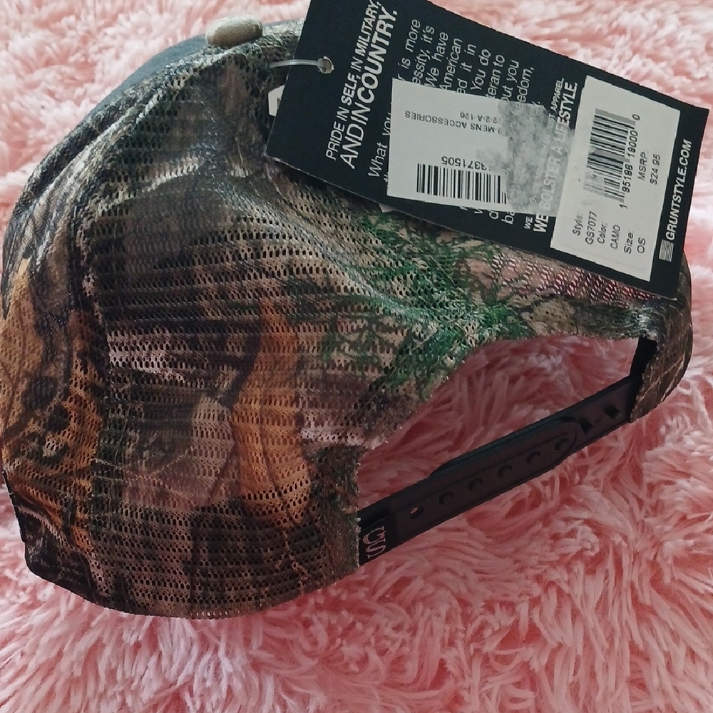 Grunt Style Camouflage Trucker Hat in Black and Camo - Picture 4 of 5